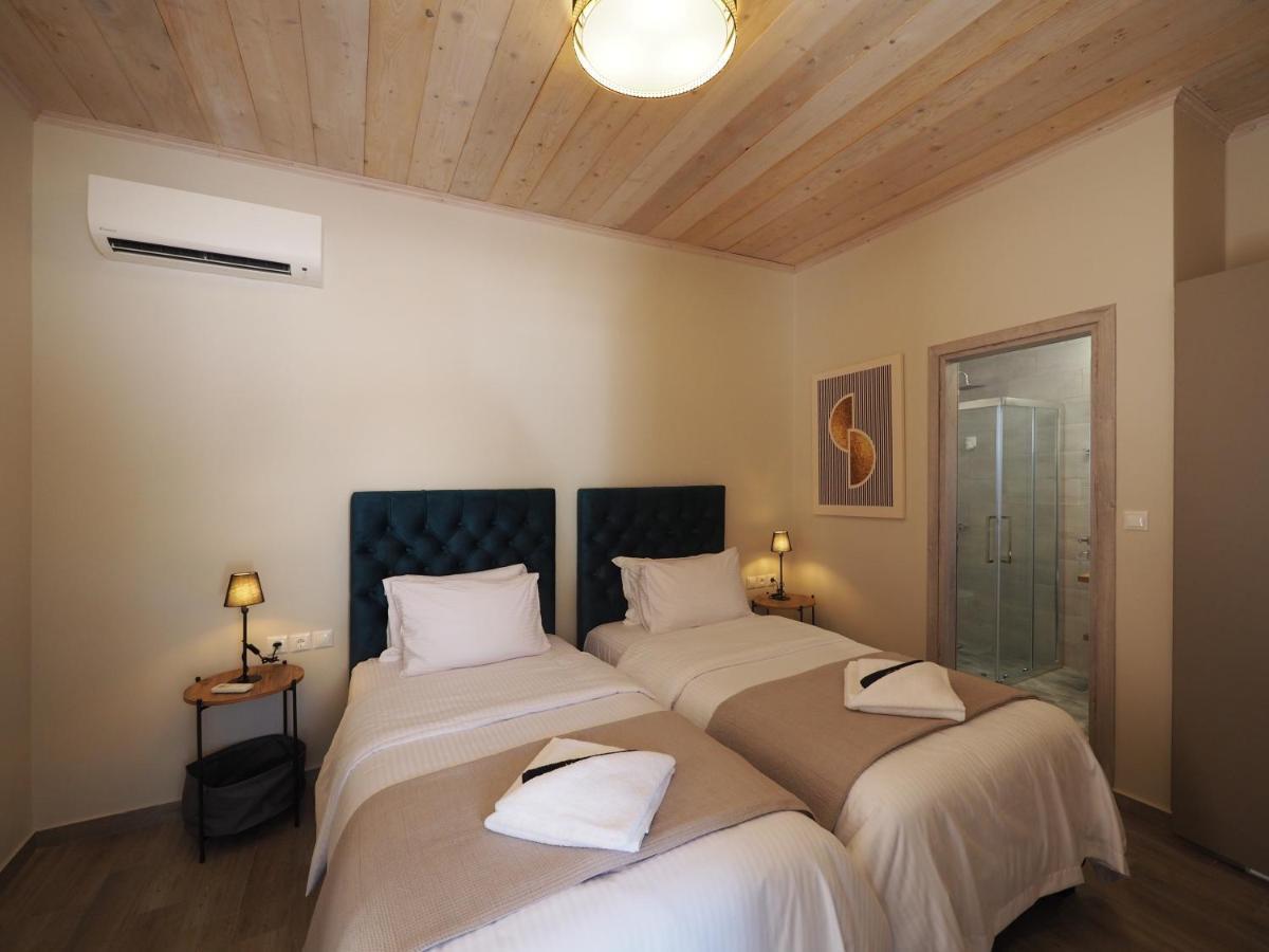 Terra Di Pietra Exclusive Suites & Apartments อาเรโอโปลิส ภายนอก รูปภาพ